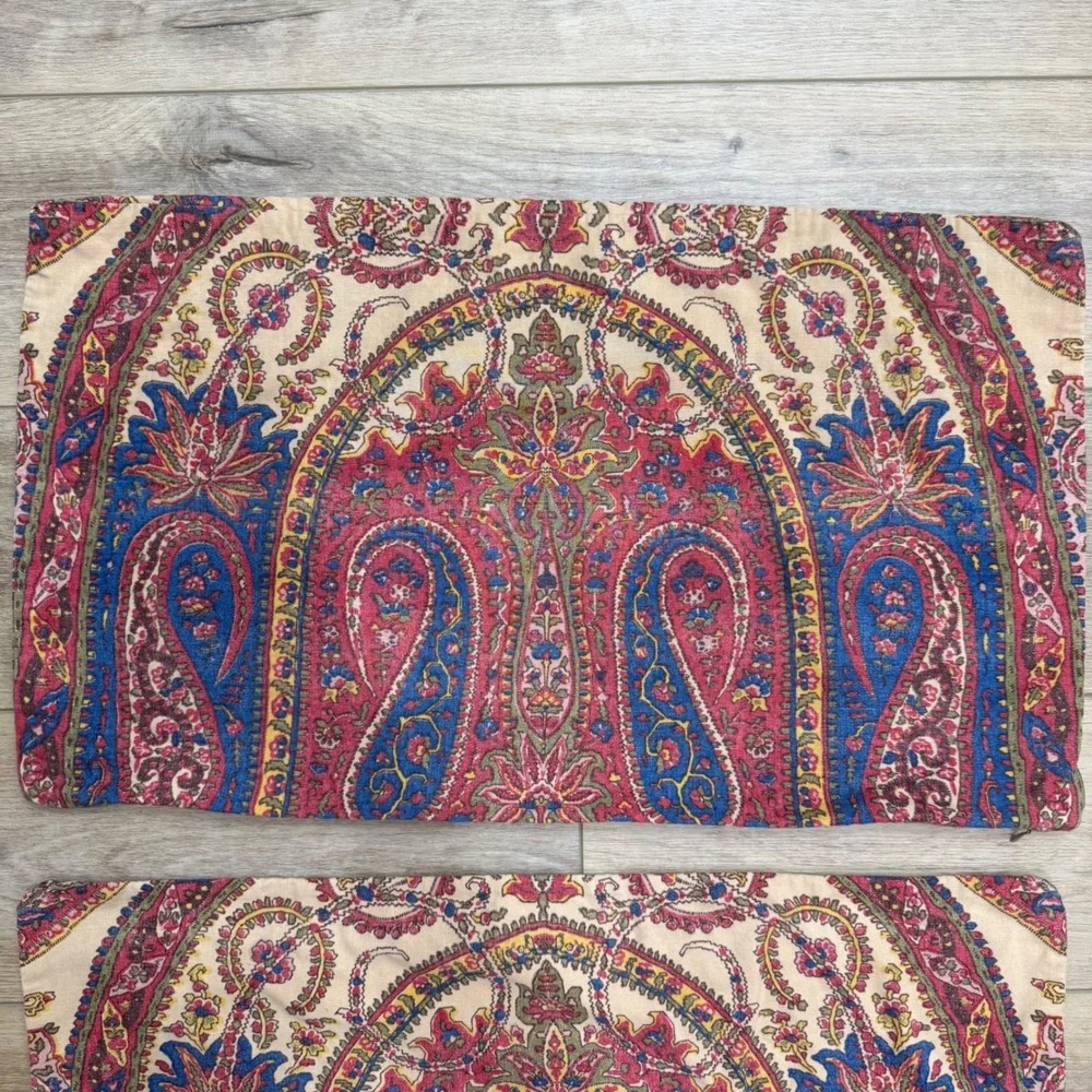 Pottery Barn Vintage Paisley Lumbar Pillow Covers Set of 2 Red Blue Cotton 16x26